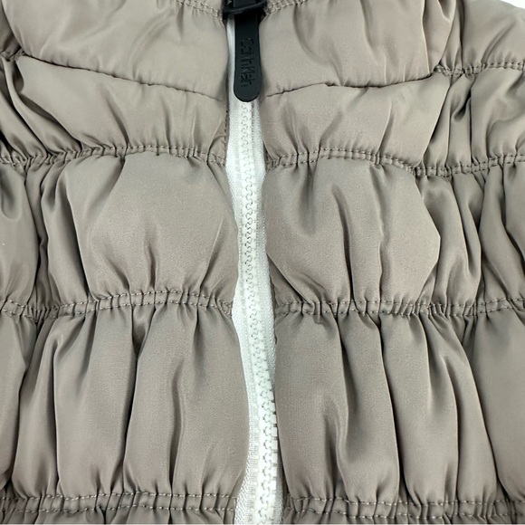 Calvin Klein Performance Size XL Taupe Puffy Vest With Cream Faux Shearling - Picture 8 of 16